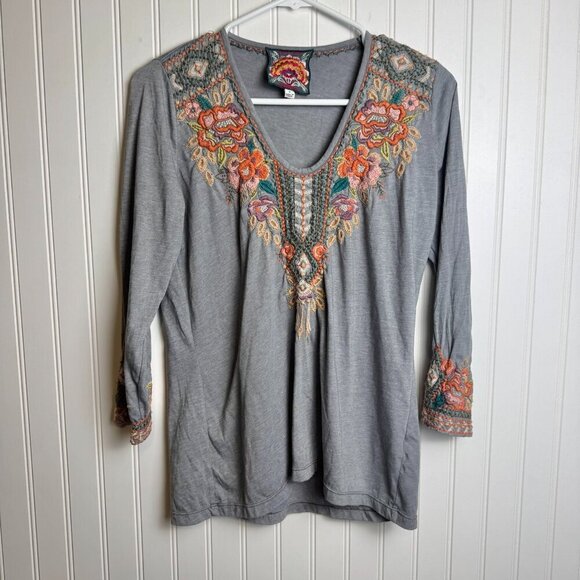 Johnny Was Floral Embroidered Grey 3/4 Sleeve Top V-Neck small B13 - Picture 1 of 6